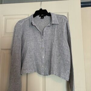 Tahari Light Gray Textured Button-Up Linen. Long sleeve